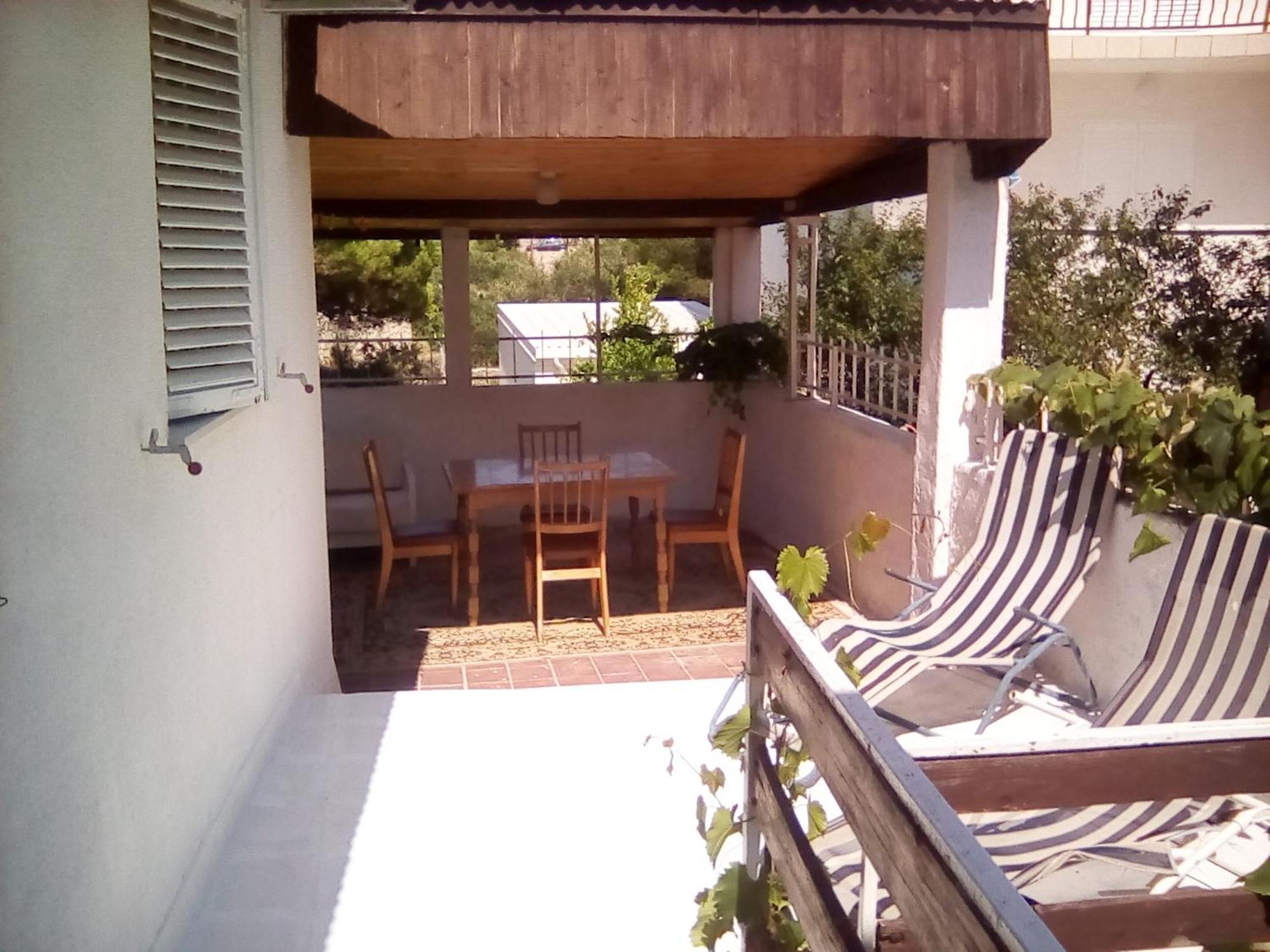 Apartmani Srecko Primošten Exterior foto