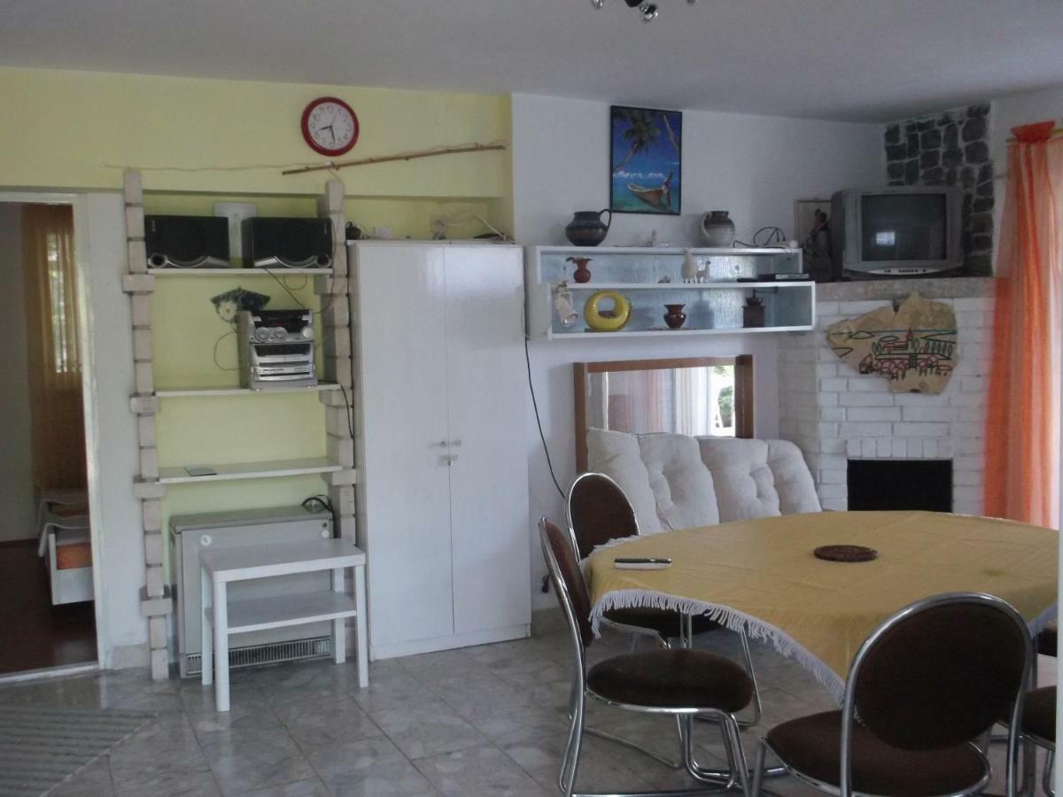 Apartmani Srecko Primošten Exterior foto