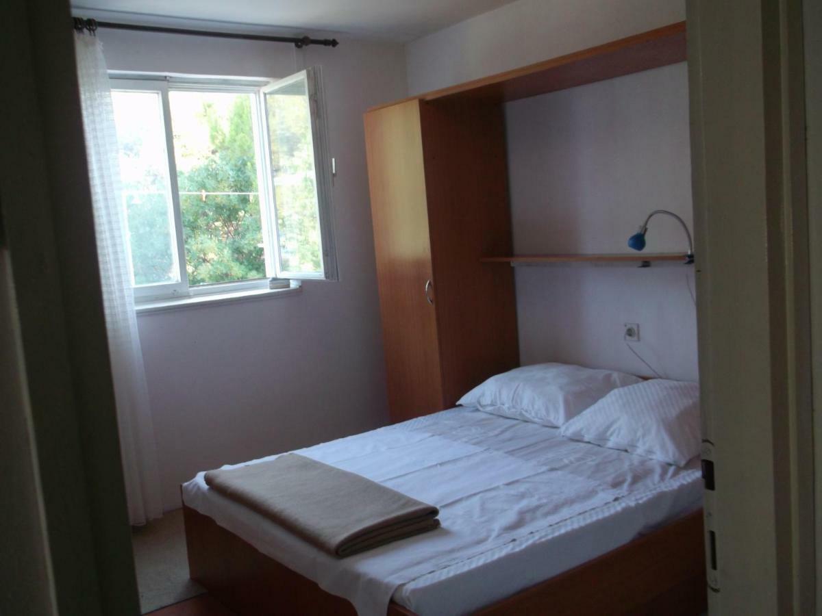 Apartmani Srecko Primošten Exterior foto